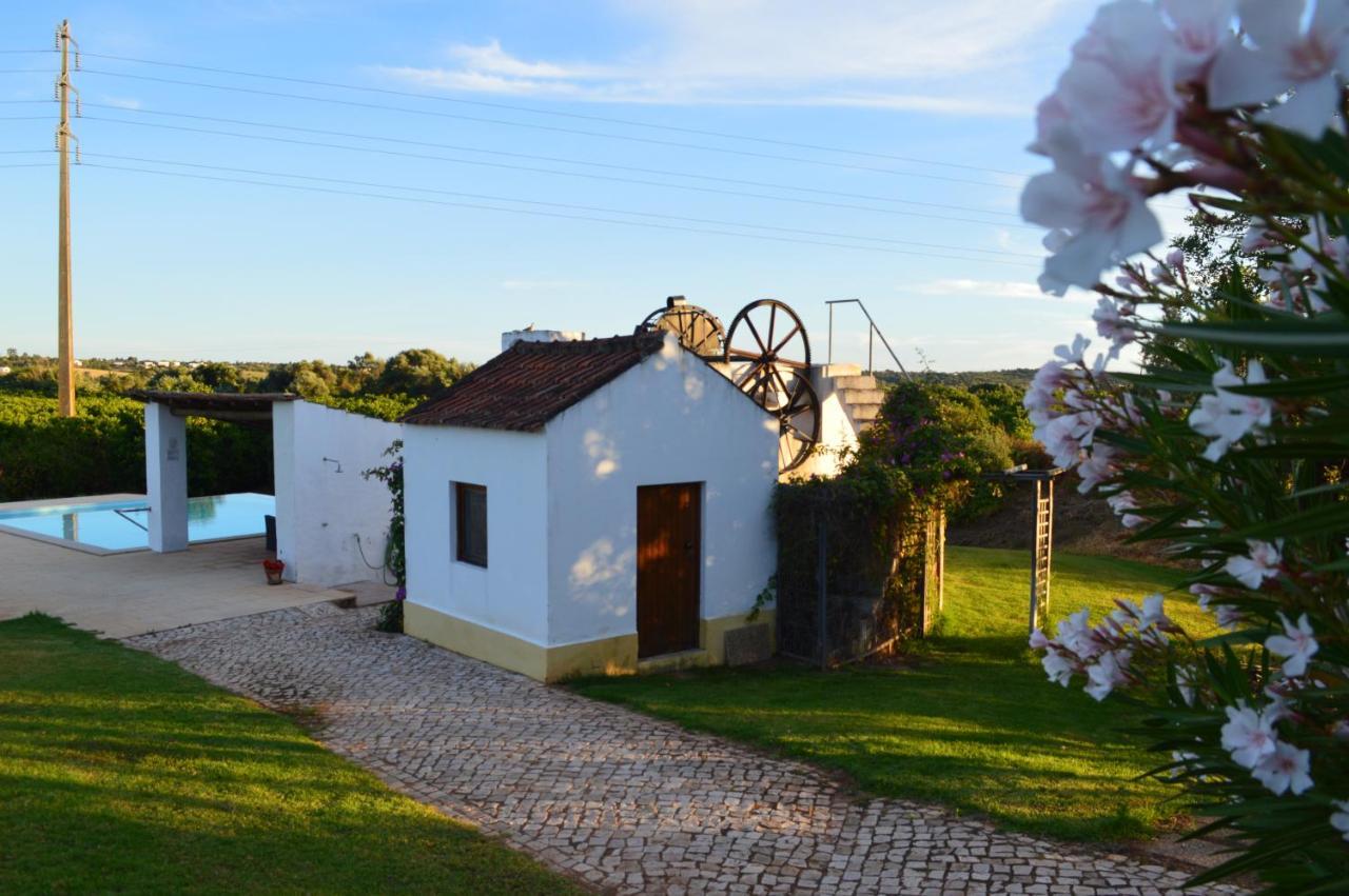 Quinta Da Mesquita Bed & Breakfast Pera Exterior photo