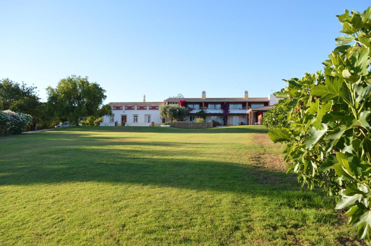 Quinta Da Mesquita Bed & Breakfast Pera Exterior photo